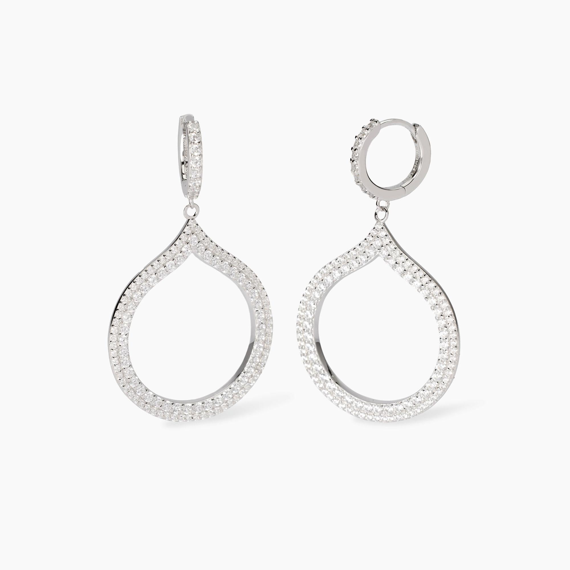 Orecchini Mabina in argento con pendente goccia di zirconi
