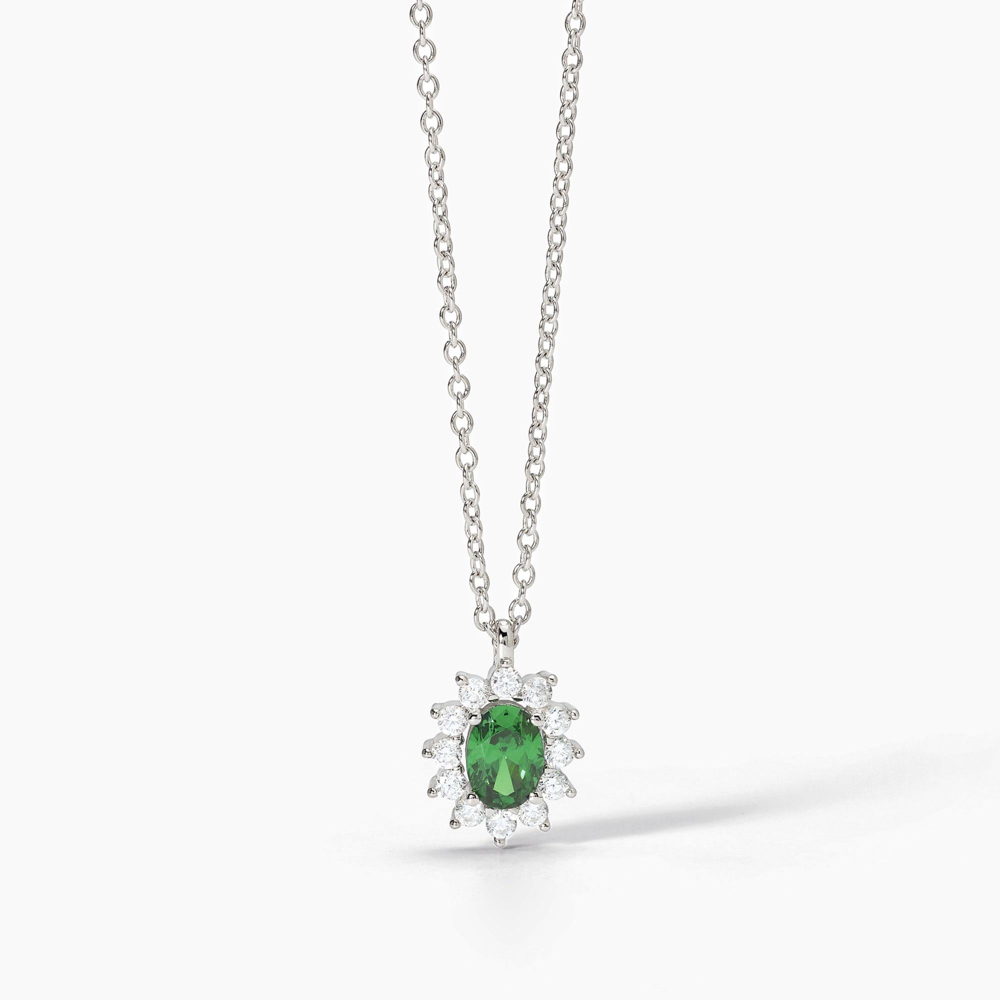 Girocollo Mabina Cool or rétro? in argento con smeraldo sintetico