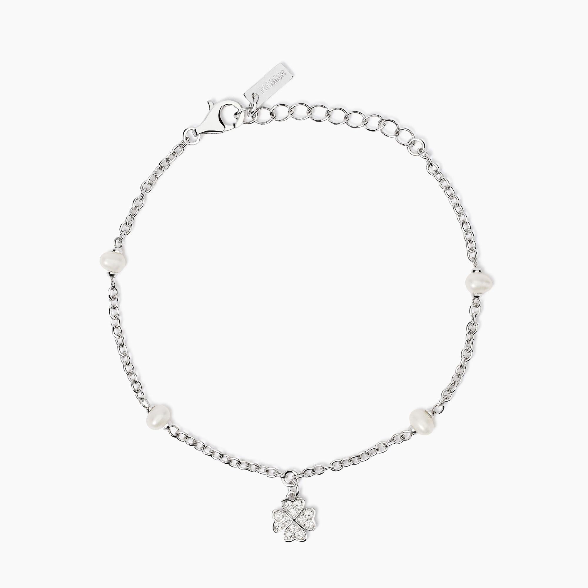 Bracciale Mabina in argento con perle coltivate e ciondolo quadrifoglio