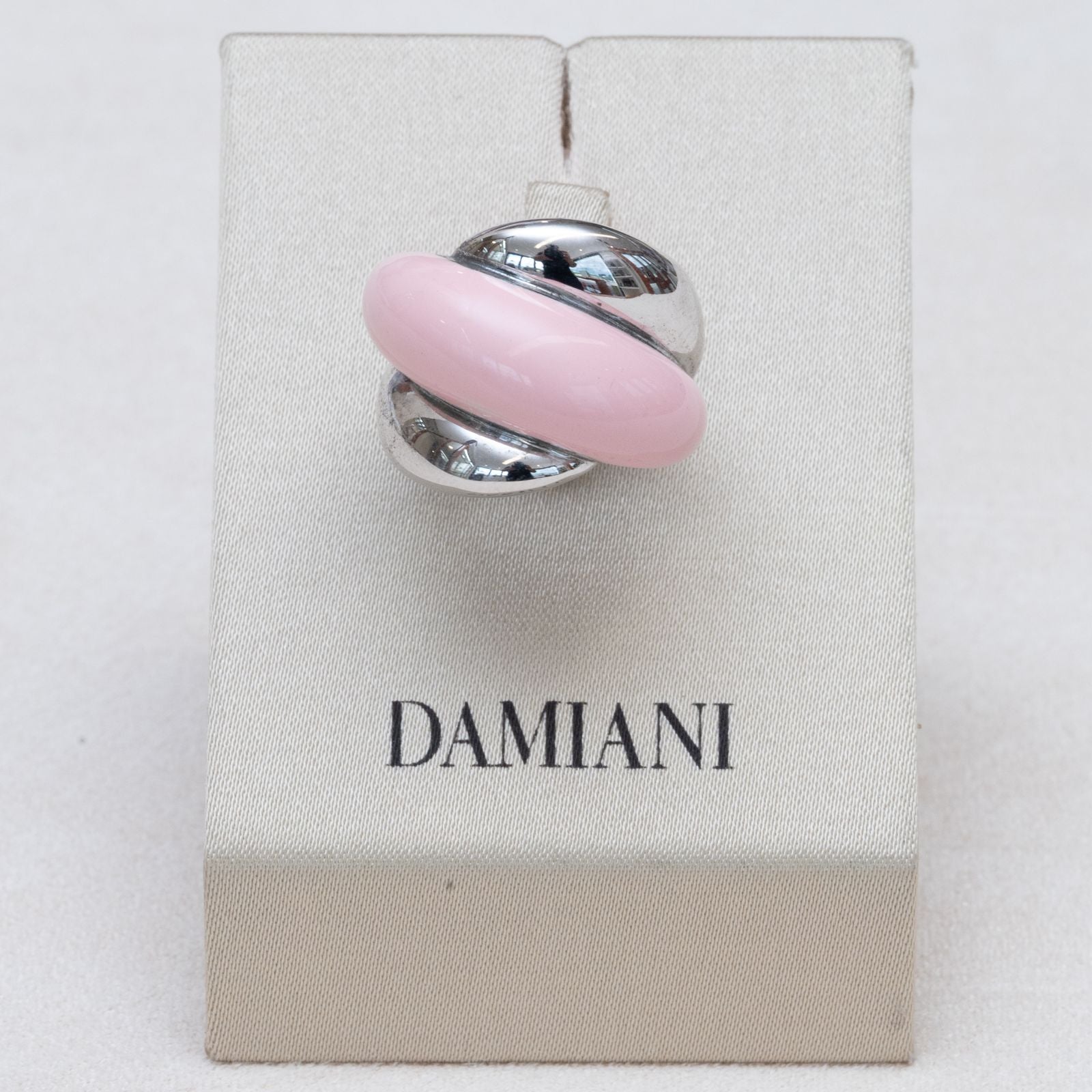 Anello Damiani in argento con smalto rosa e diamante