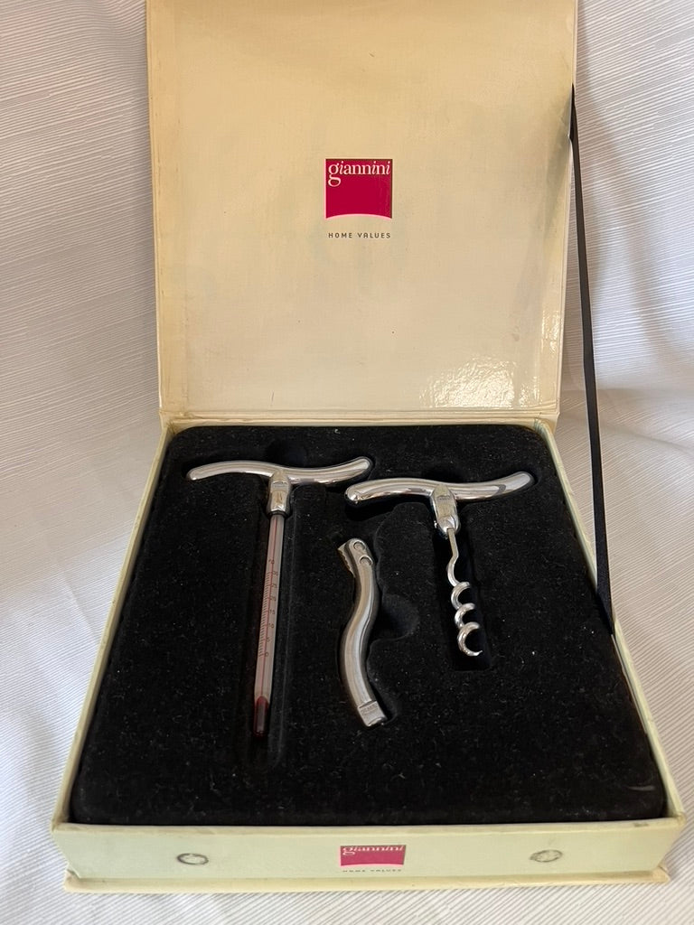 Set tre pezzi vino Giannini in metallo cromato