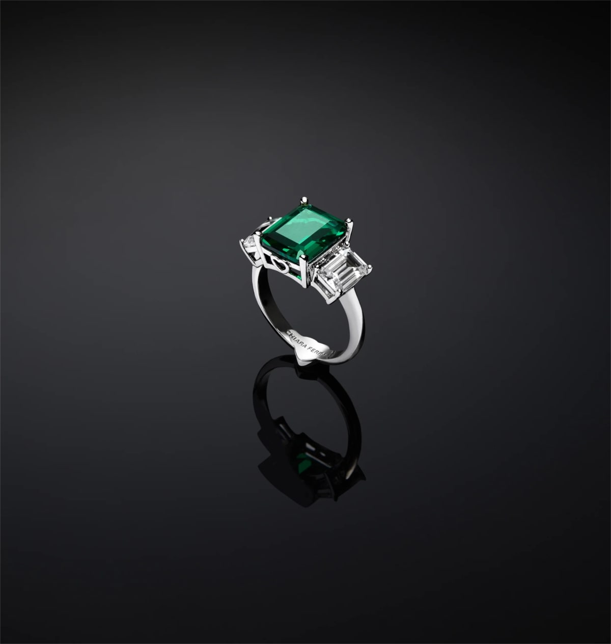 Anello Chiara Ferragni Brand Emerald