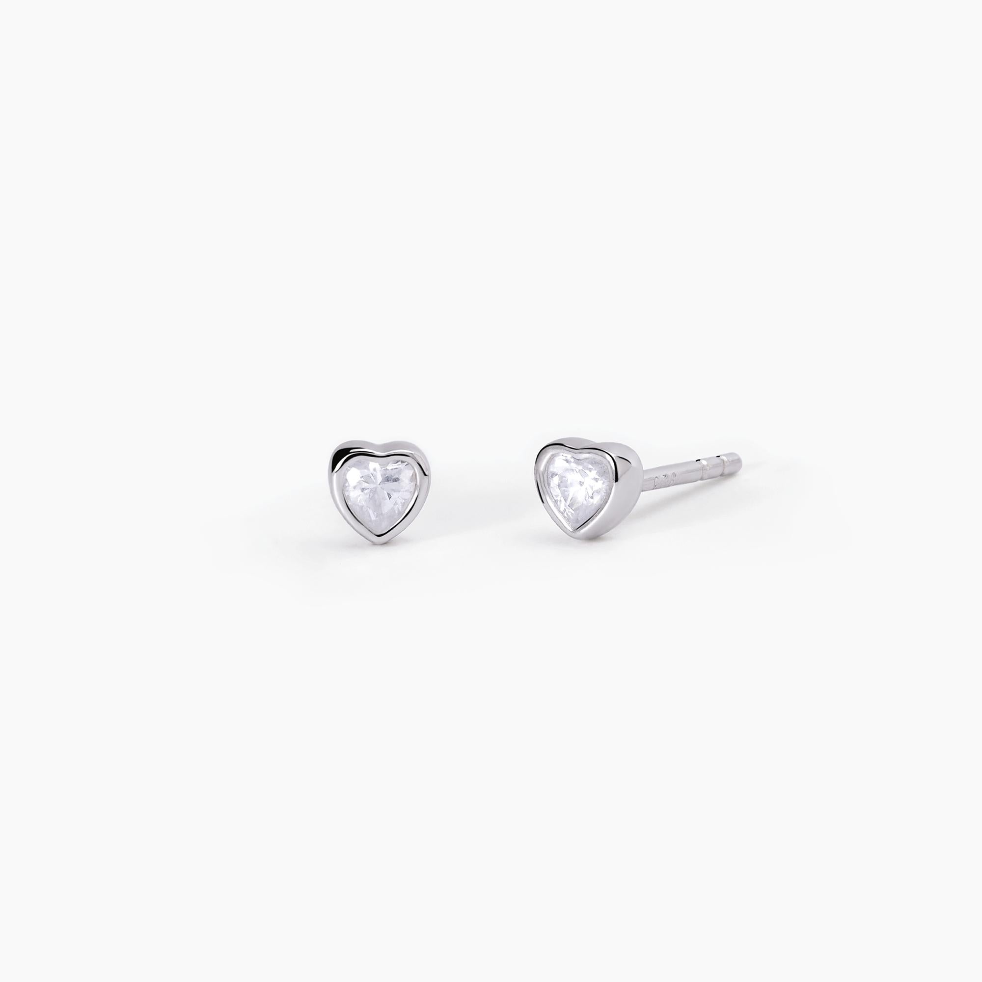 Orecchini Mabina Shiny in argento con punto luce taglio cuore
